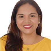 profesora de áreas en ciencias sociales filosofía para dar clases a estudiantes de básica primaria y secundaria